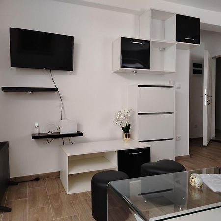 Spa Koncept-Apartmani Veliko Gradiste Ngoại thất bức ảnh