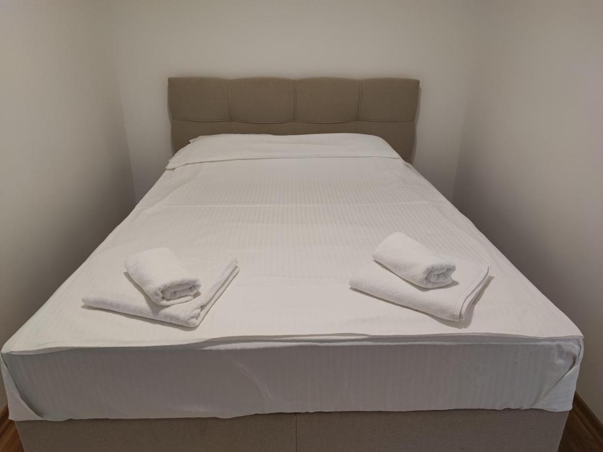 Spa Koncept-Apartmani Veliko Gradiste Ngoại thất bức ảnh