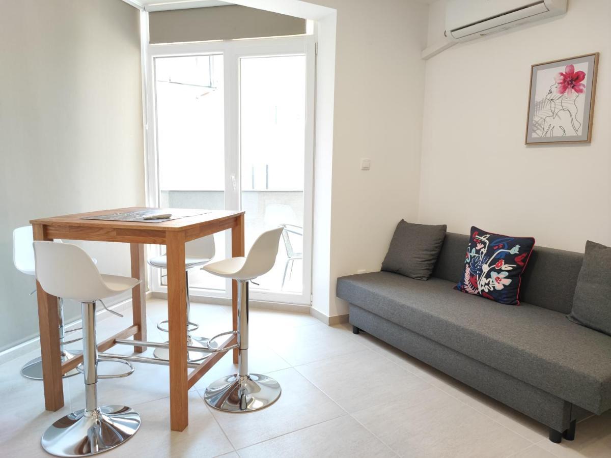 Spa Koncept-Apartmani Veliko Gradiste Ngoại thất bức ảnh