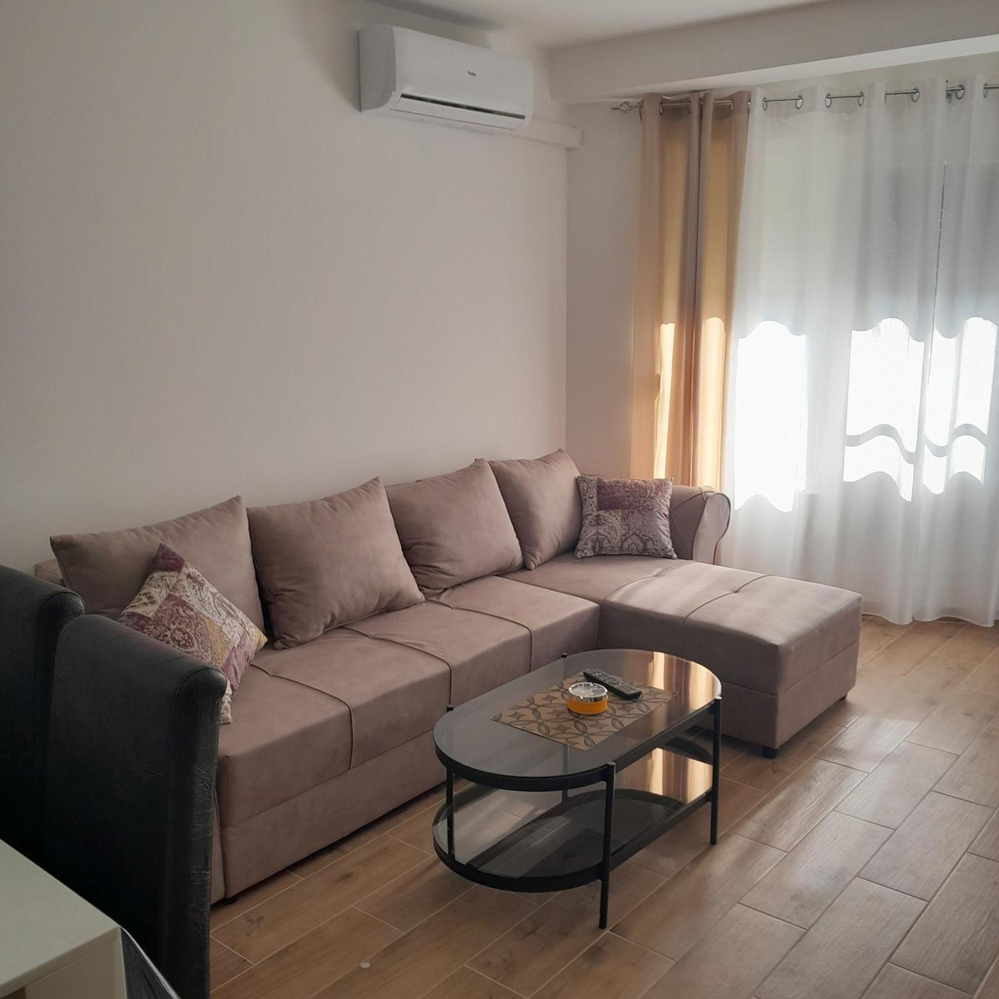 Spa Koncept-Apartmani Veliko Gradiste Ngoại thất bức ảnh