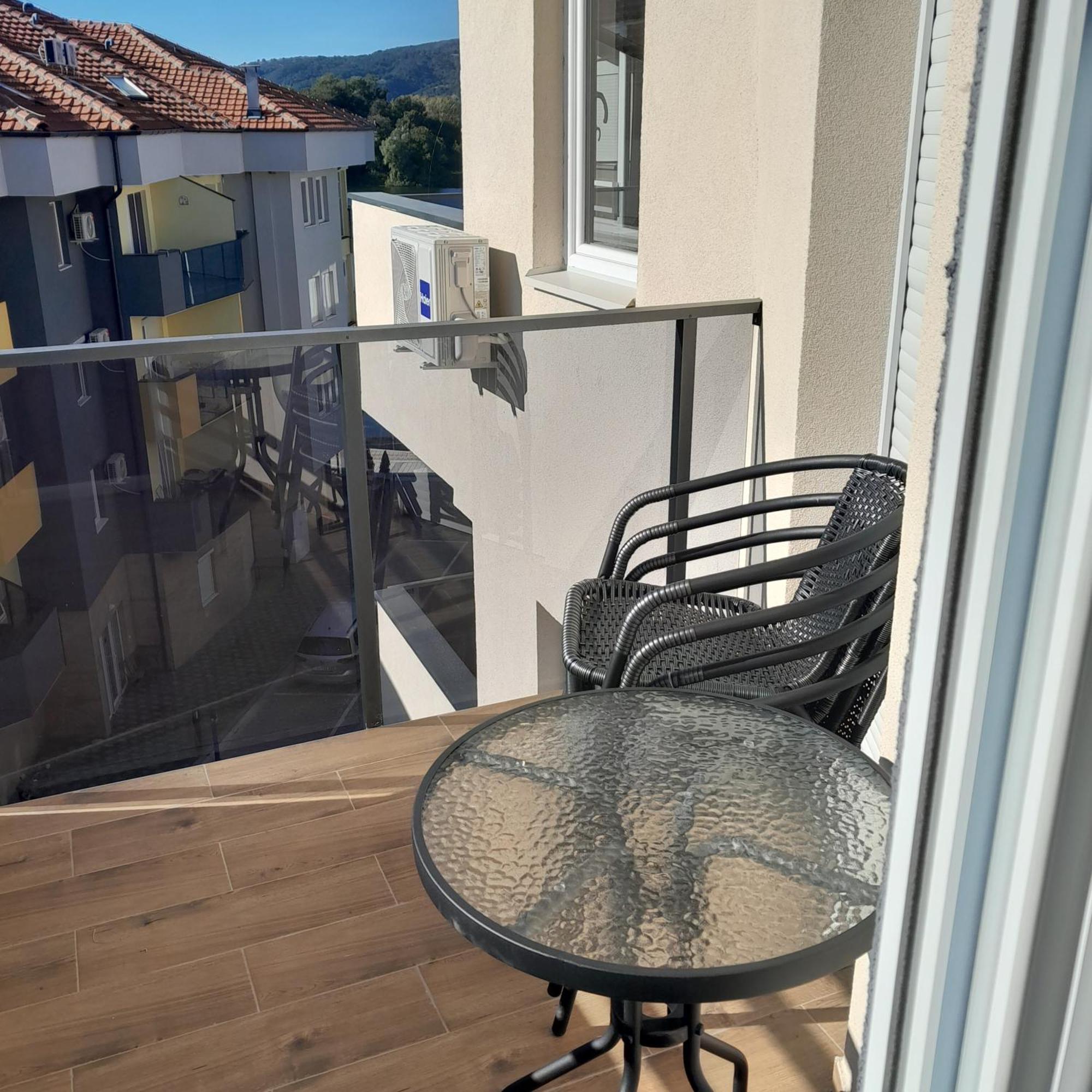 Spa Koncept-Apartmani Veliko Gradiste Ngoại thất bức ảnh