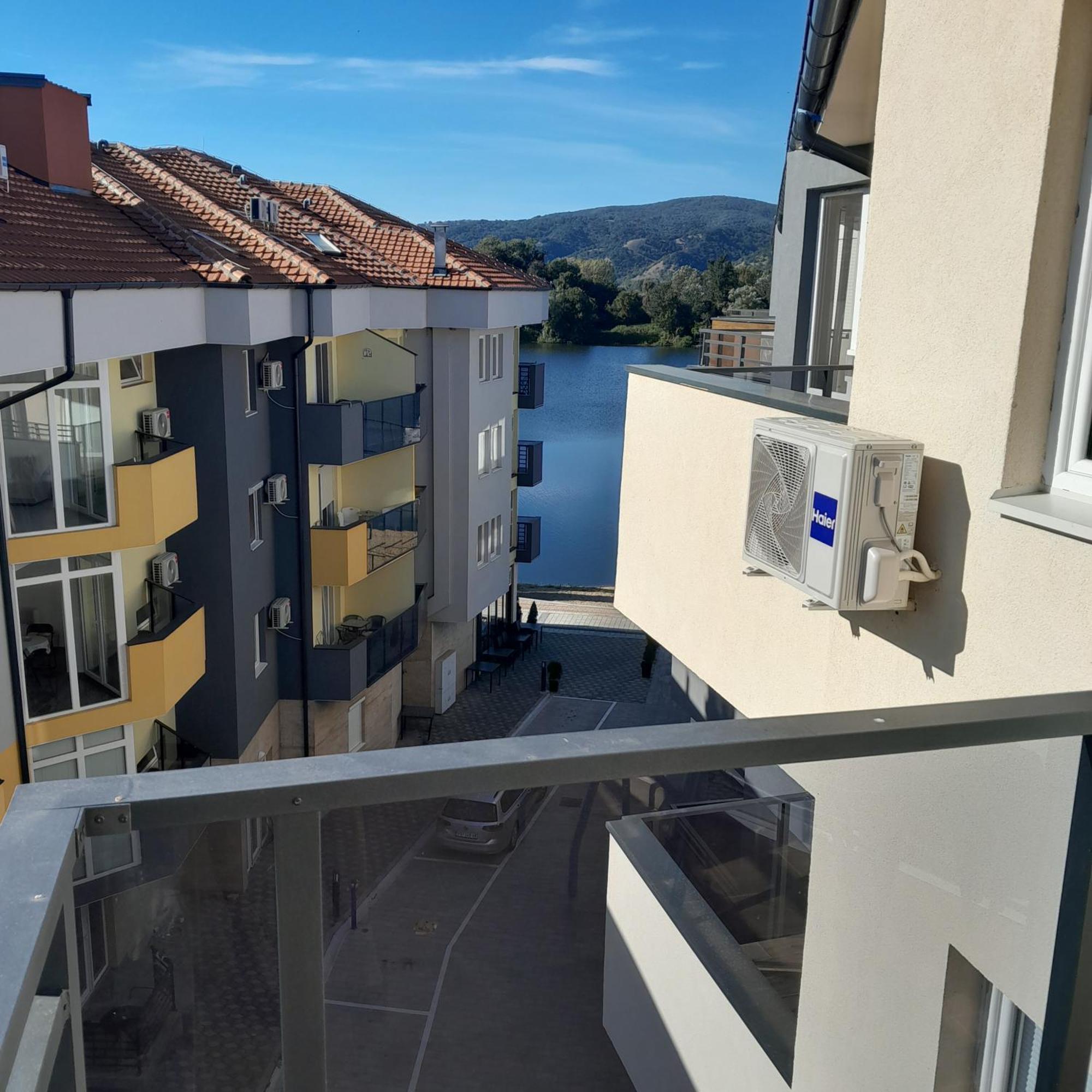Spa Koncept-Apartmani Veliko Gradiste Ngoại thất bức ảnh