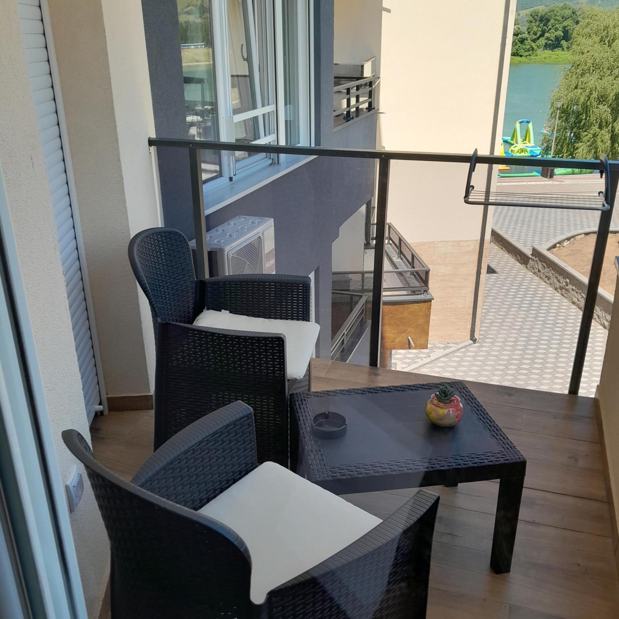 Spa Koncept-Apartmani Veliko Gradiste Ngoại thất bức ảnh