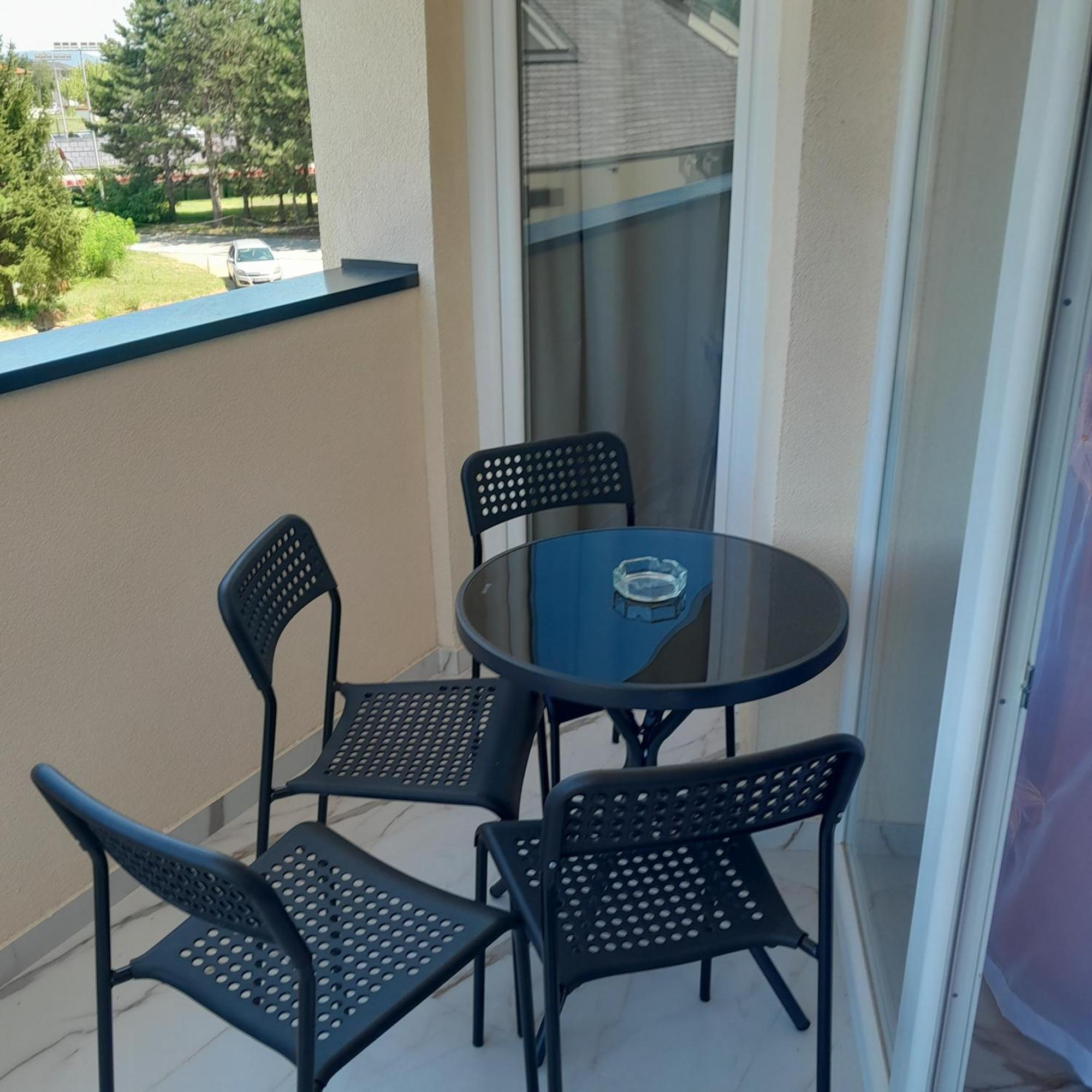 Spa Koncept-Apartmani Veliko Gradiste Ngoại thất bức ảnh
