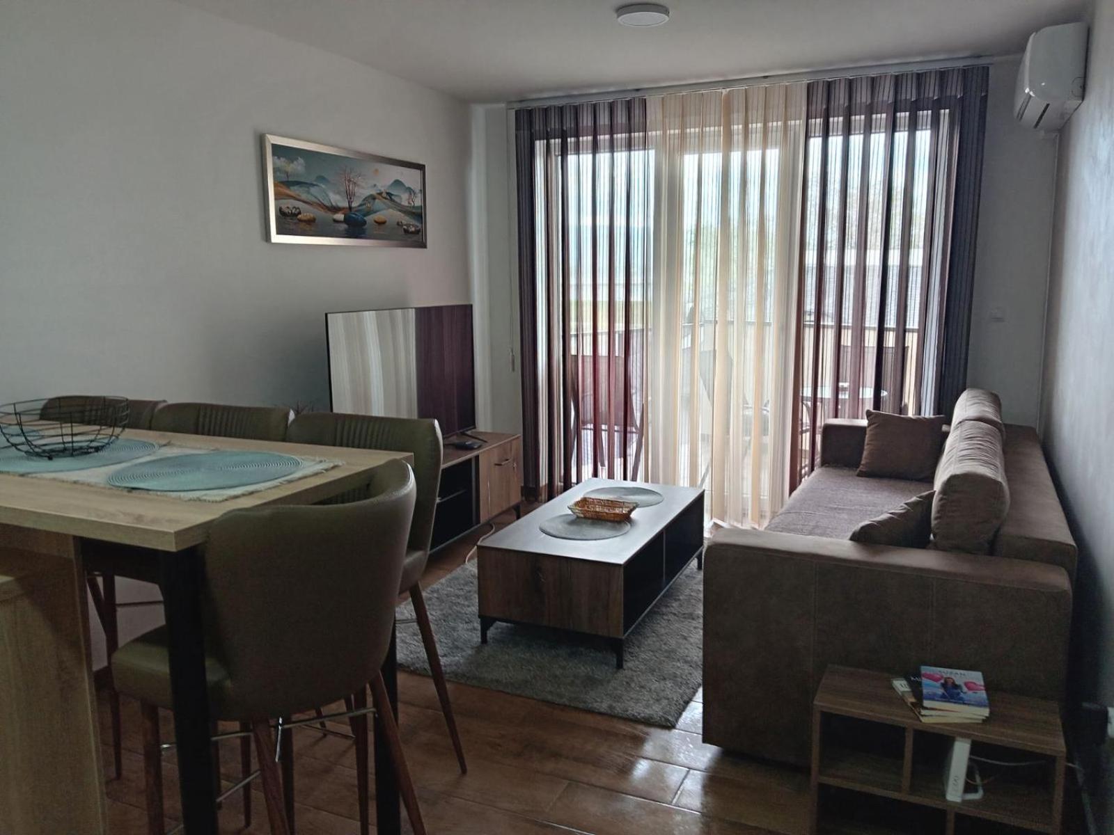 Spa Koncept-Apartmani Veliko Gradiste Ngoại thất bức ảnh